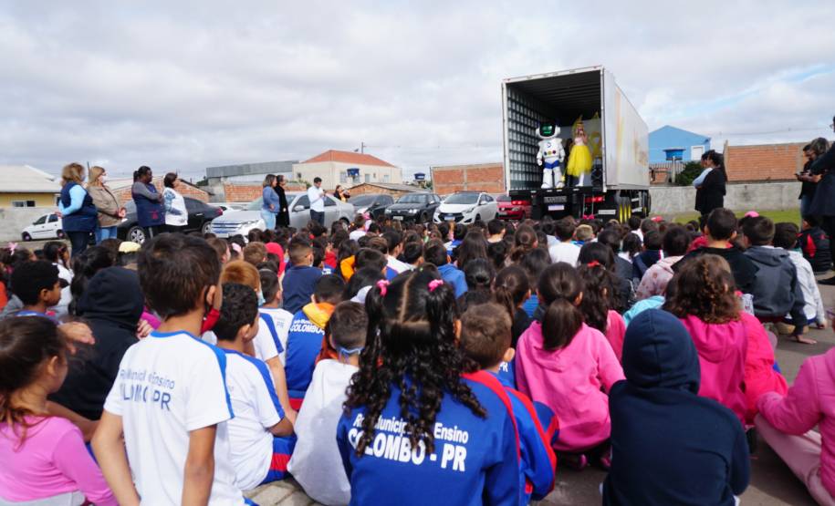 Em 15 dias, ações do Maio Amarelo alcançam mais de 3.300 pessoas no Paraná