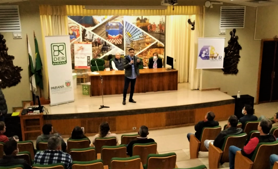 Detran capacita agentes de trânsito para fiscalização nas novas balanças de pesagem