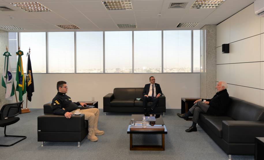 Detran e PRF assinam termo de cooperação para compartilhamento de dados