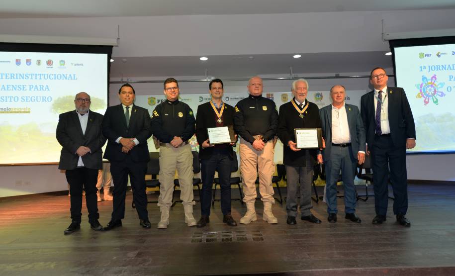 Detran e PRF assinam termo de cooperação para compartilhamento de dados