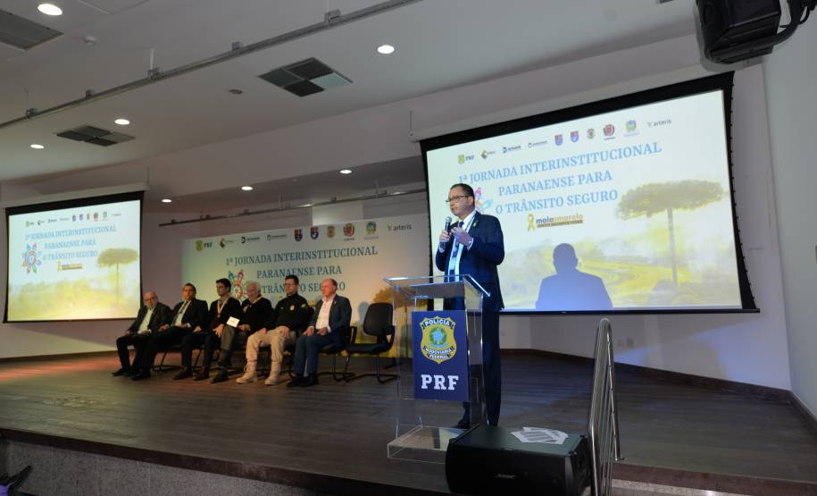 Detran e PRF assinam termo de cooperação para compartilhamento de dados