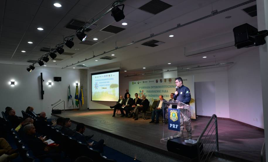 Detran e PRF assinam termo de cooperação para compartilhamento de dados