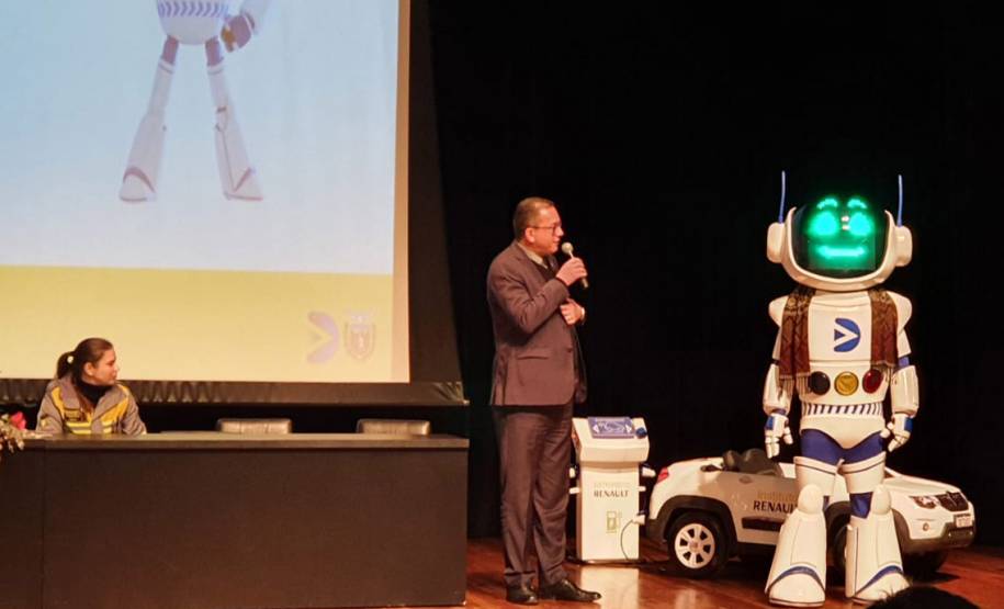 Detranzinho do Paraná é destaque em encontro regional de trânsito do Sul