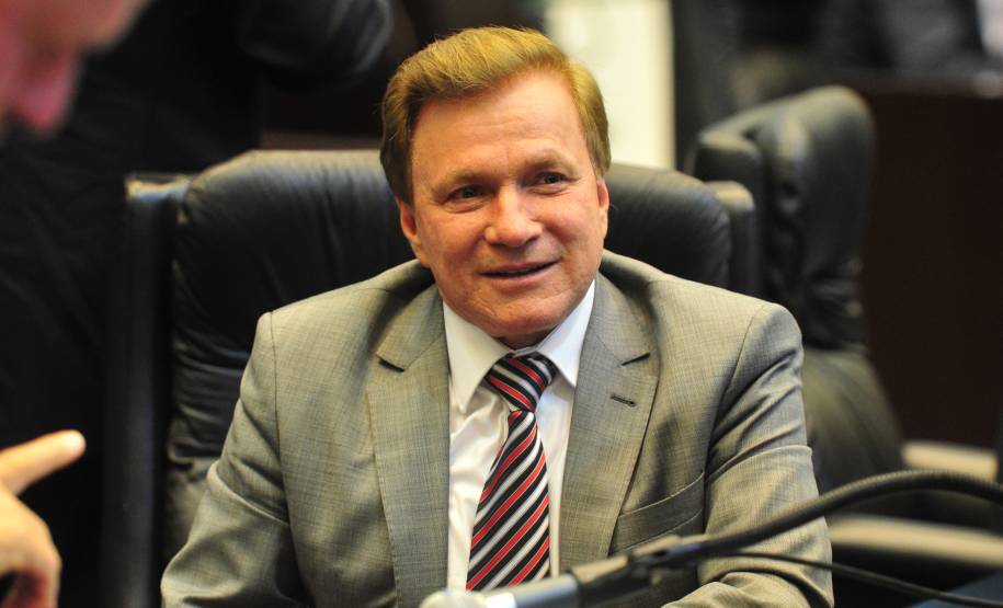 Governador anuncia secretário do Trabalho e diretores do Detran, Celepar, Amep e Portos