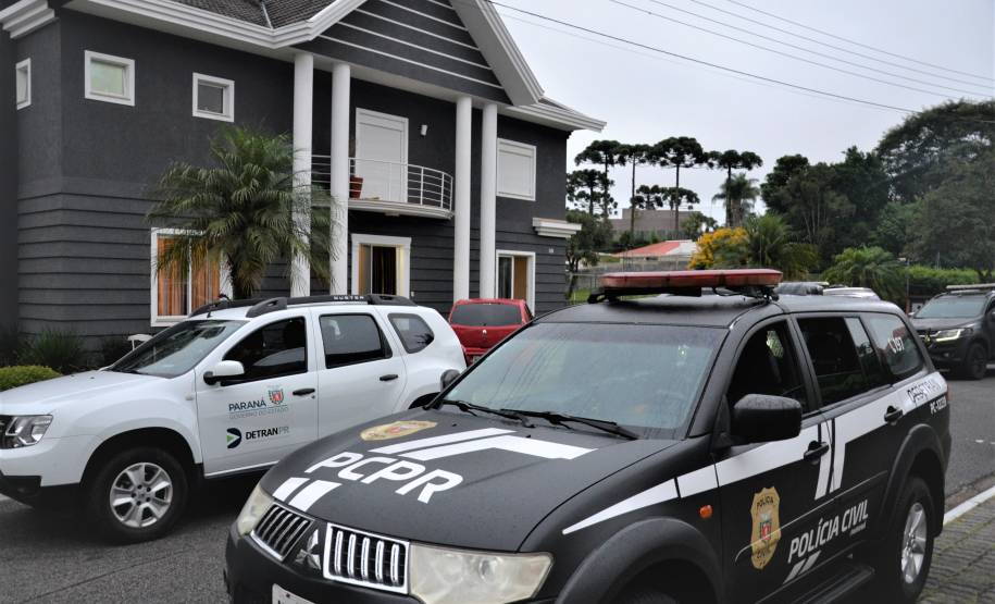 PCPR e Detran-PR miram esquema que burlava sistema de transferências de veículos