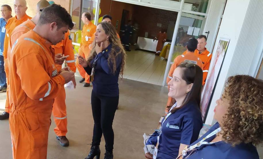 Maio Amarelo: Detran-PR promove educação para o trânsito na Capital e Interior