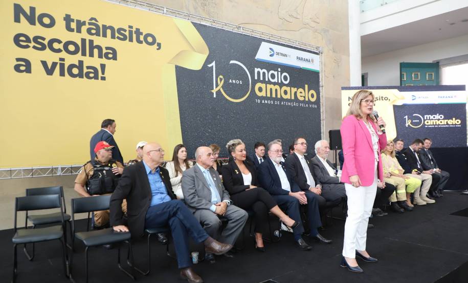 Paraná lança campanha Maio Amarelo com ações educativas e entrega de veículos ao Detran