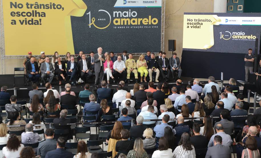 Paraná lança campanha Maio Amarelo com ações educativas e entrega de veículos ao Detran