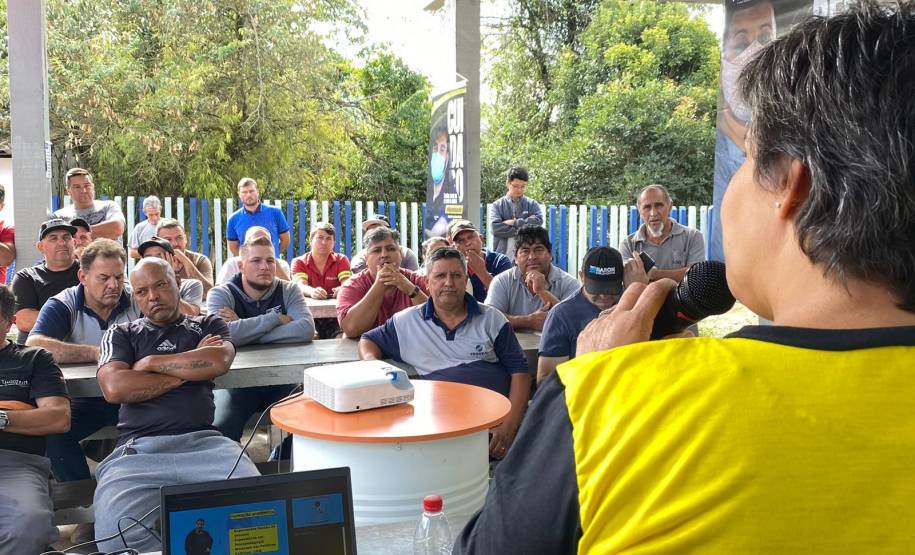 Detran-PR encerra campanha Maio Amarelo 2023