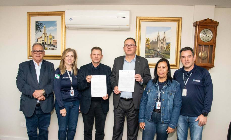 Parceria entre Detran-PR e Jucepar agiliza transferência de veículos de pessoas jurídicas