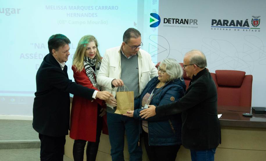 Detran-PR e CGE unidos no combate ao assédio nas instituições
