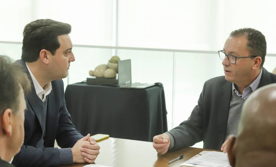 No Paraná, proprietários podem fazer primeiro emplacamento de veículos de forma 100% digital