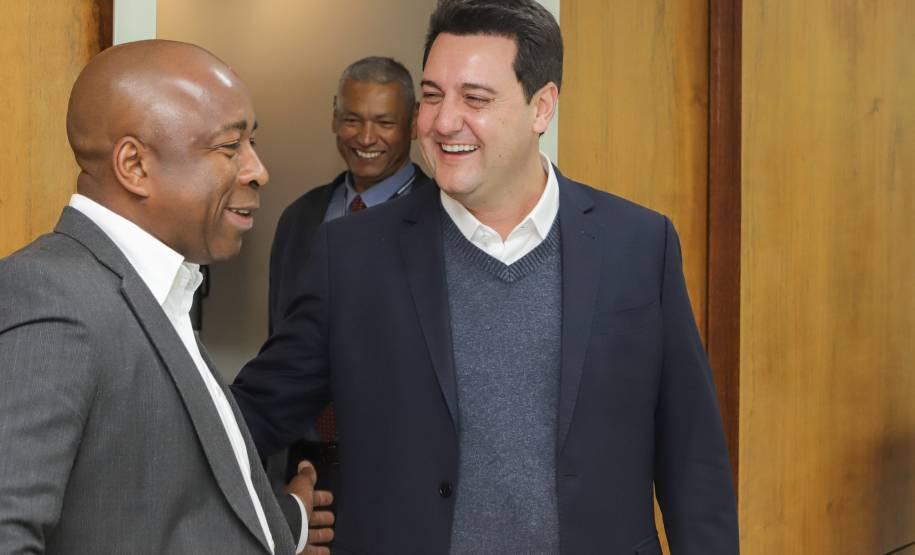 No Paraná, proprietários podem fazer primeiro emplacamento de veículos de forma 100% digital