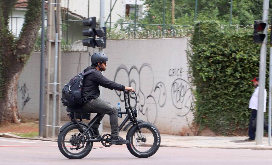 Conheça as novas normas de trânsito para ciclomotores, patinetes, bicicletas e skates