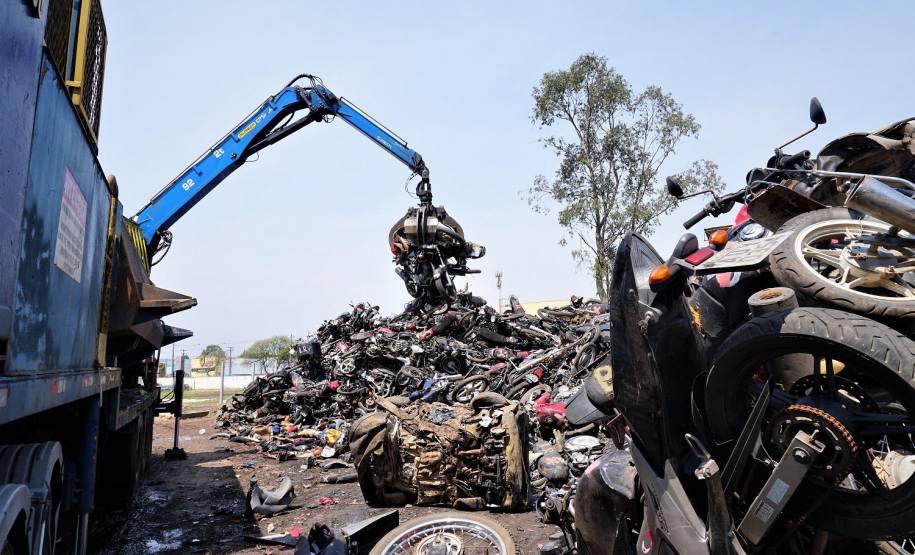 Detran realizará leilão de reciclagem com veículos apreendidos em todo o Estado