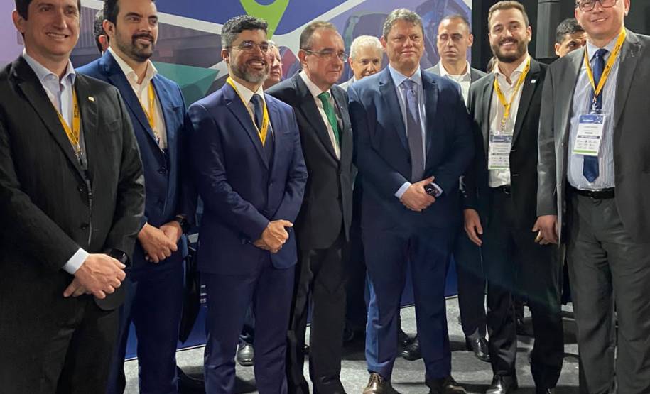 Detran-PR marca presença na maior feira de negócios do setor da distribuição automotiva da América Latina