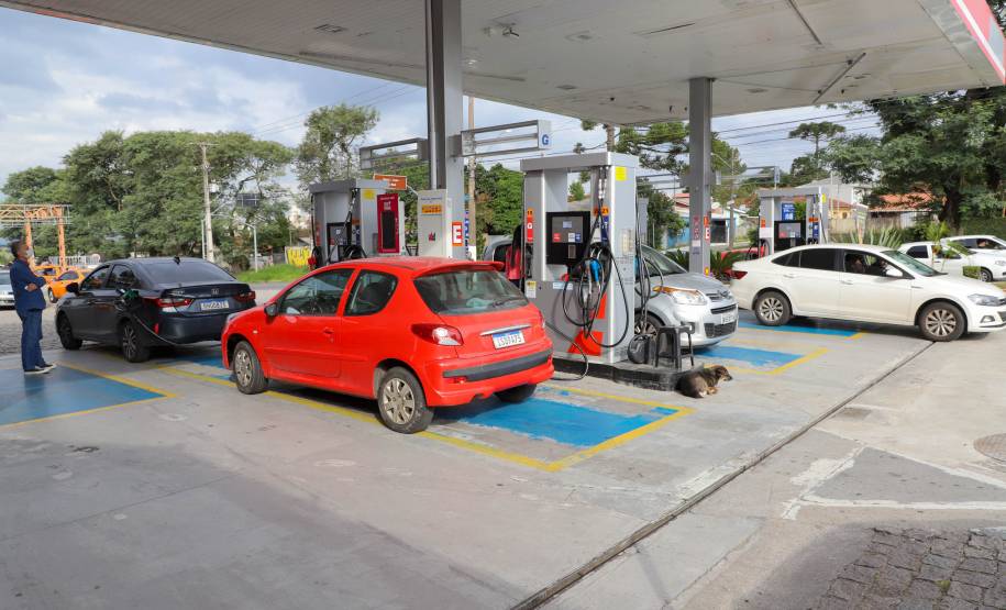 Detran-PR lança novo sistema para dar mais segurança ao comércio de veículos usados