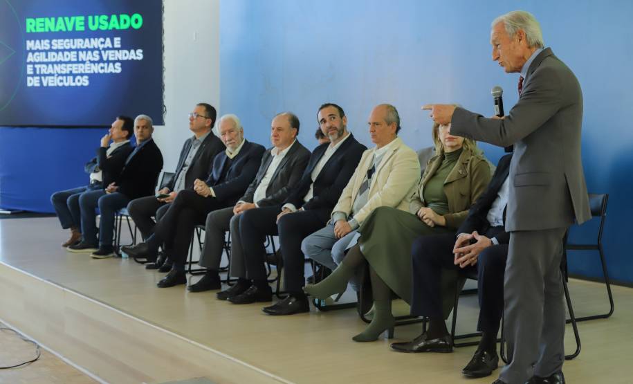 Detran-PR lança novo sistema para dar mais segurança ao comércio de veículos usados