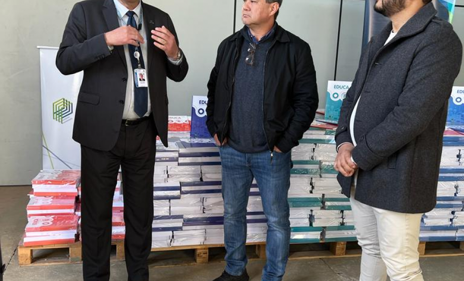 Detran-PR e ONSV entregam materiais didáticos de Educação no Trânsito para escolas públicas do Estado