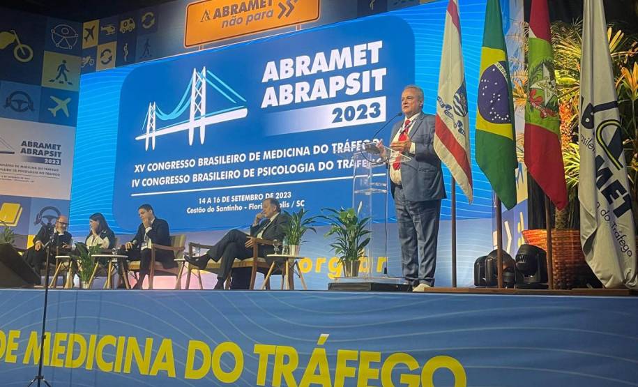 Trabalho do Detran-PR ganhou 1º lugar em Congresso Brasileiro de Medicina de Tráfego