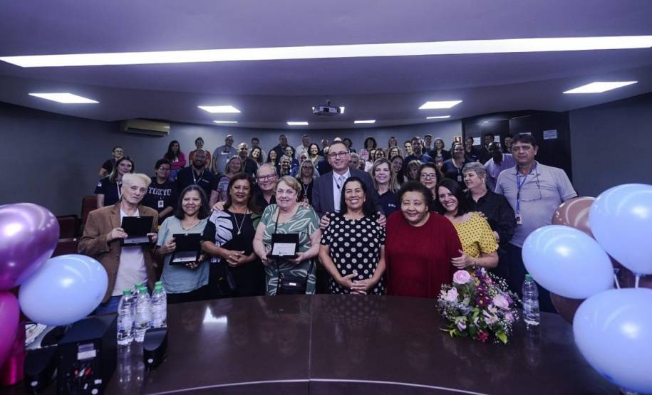 Detran-PR realiza cerimônia de homenagem ao dia do servidor público