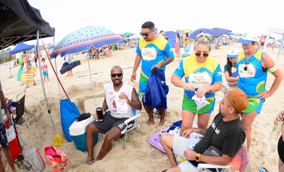 Detran-PR realiza mais de 11 mil atendimentos na primeira semana do Verão Maior Paraná Foto: Detran-Pr Detran-PR realiza mais de 11 mil atendimentos na primeira semana do Verão Maior Paraná Foto: Detran-Pr Detran-PR realiza mais de 11 mil atendimentos na primeira semana do Verão Maior Paraná Foto: Detran-Pr Detran-PR realiza mais de 11 mil atendimentos na primeira semana do Verão Maior Paraná