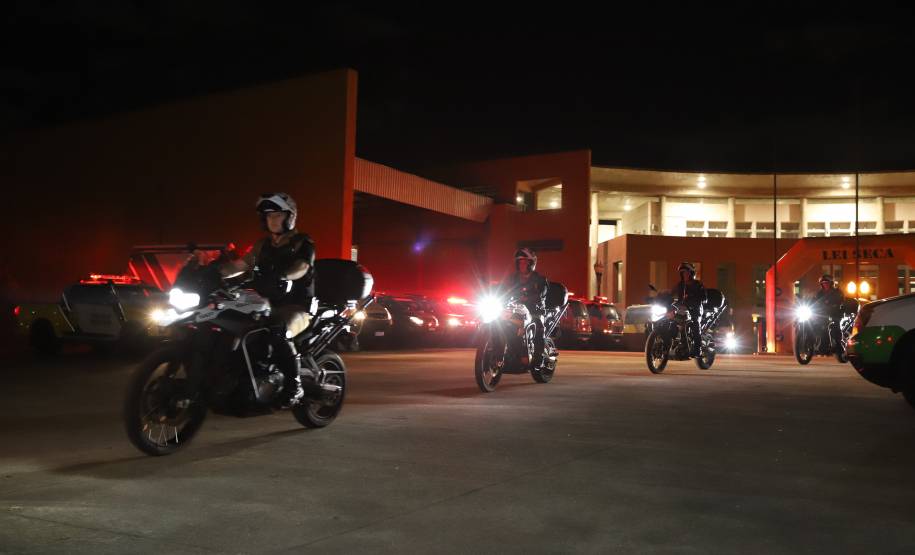 Operação marca a adesão do Paraná ao calendário nacional da Lei Seca no trânsito.