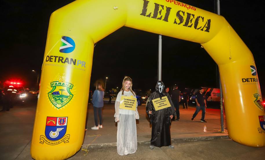 Operação marca a adesão do Paraná ao calendário nacional da Lei Seca no trânsito.