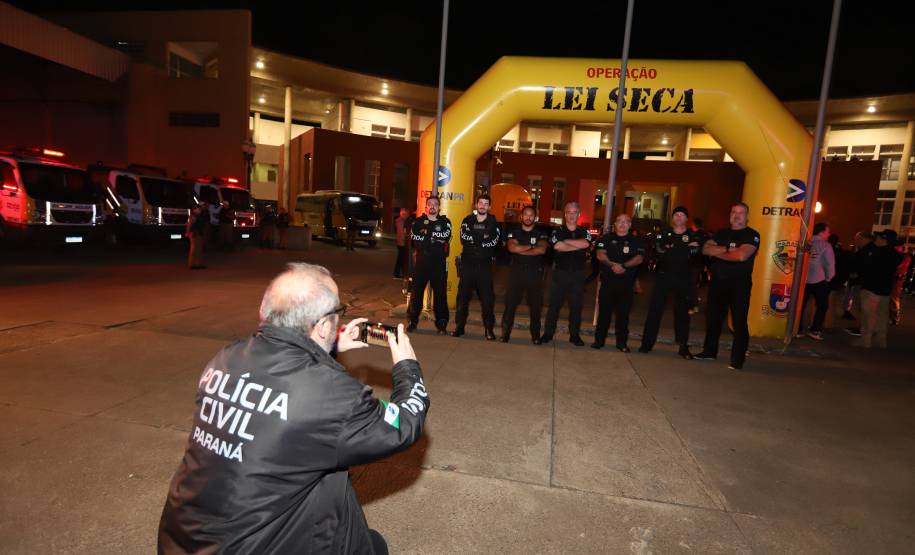 Operação marca a adesão do Paraná ao calendário nacional da Lei Seca no trânsito.