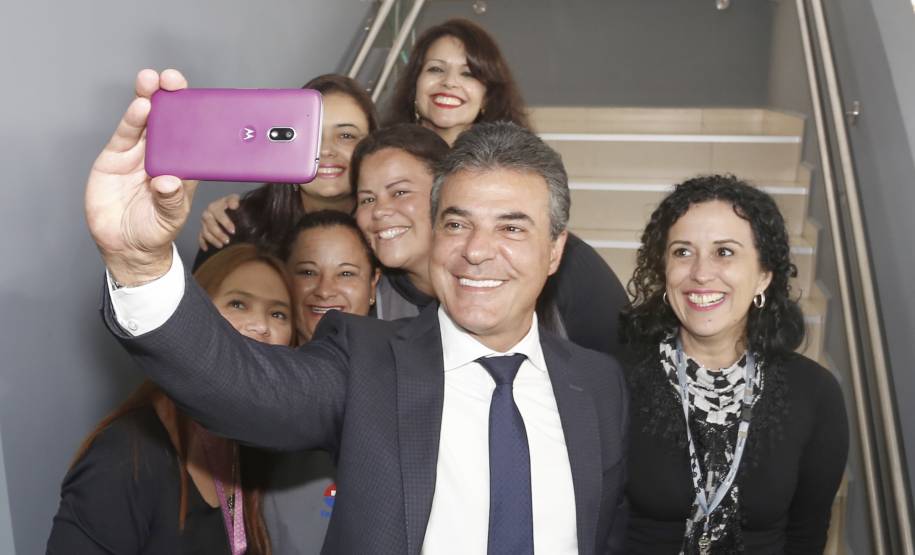 O governador Beto Richa entrega nesta terça-feira (21), em Curitiba, 384 bafômetros para uso em blitz de trânsito realizadas pela Polícia Militar do Paraná