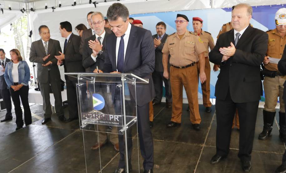 O governador Beto Richa entrega nesta terça-feira (21), em Curitiba, 384 bafômetros para uso em blitz de trânsito realizadas pela Polícia Militar do Paraná