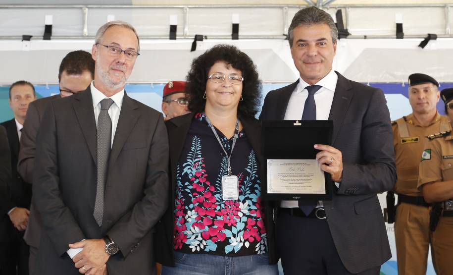 O governador Beto Richa entrega nesta terça-feira (21), em Curitiba, 384 bafômetros para uso em blitz de trânsito realizadas pela Polícia Militar do Paraná