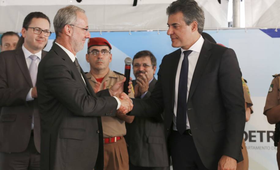 O governador Beto Richa entrega nesta terça-feira (21), em Curitiba, 384 bafômetros para uso em blitz de trânsito realizadas pela Polícia Militar do Paraná