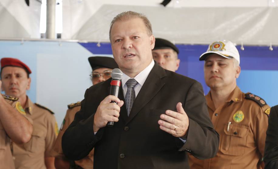 O governador Beto Richa entrega nesta terça-feira (21), em Curitiba, 384 bafômetros para uso em blitz de trânsito realizadas pela Polícia Militar do Paraná