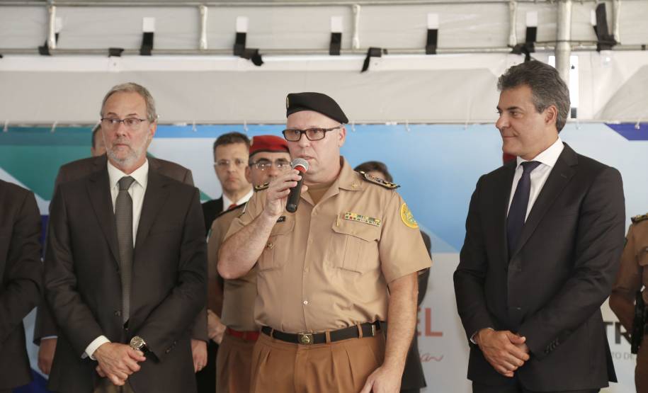 O governador Beto Richa entrega nesta terça-feira (21), em Curitiba, 384 bafômetros para uso em blitz de trânsito realizadas pela Polícia Militar do Paraná