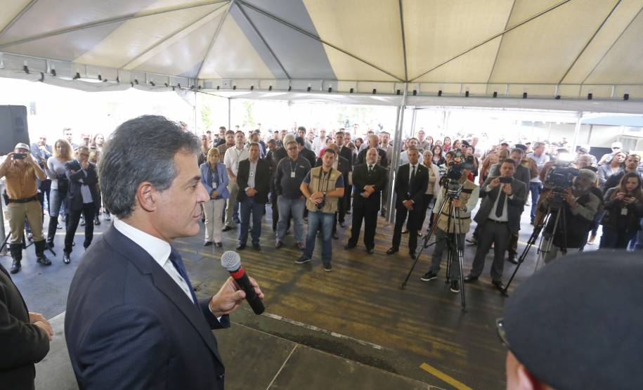 O governador Beto Richa entrega nesta terça-feira (21), em Curitiba, 384 bafômetros para uso em blitz de trânsito realizadas pela Polícia Militar do Paraná