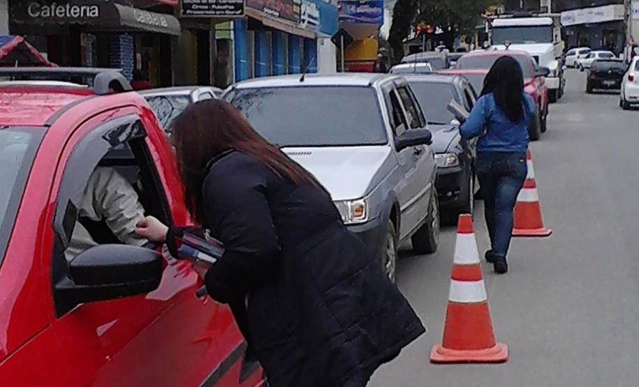 As unidades regionais do Departamento de Trânsito do Paraná realizaram uma série de ações educativas especiais para a Semana Nacional de Trânsito 2013.