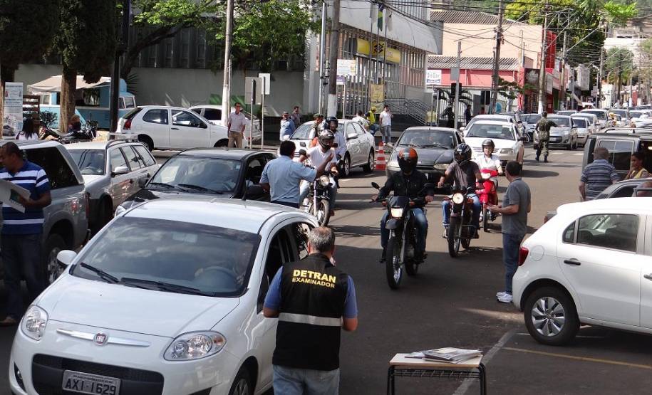 As unidades regionais do Departamento de Trânsito do Paraná realizaram uma série de ações educativas especiais para a Semana Nacional de Trânsito 2013.