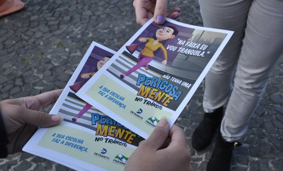 Detran Paraná promove ações de conscientização no Maio Amarelo