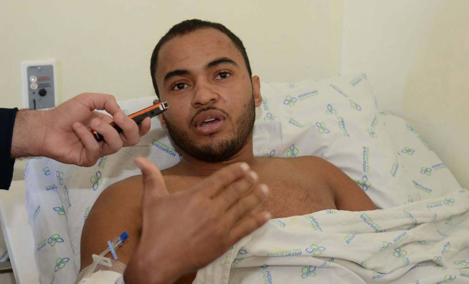 Dados da Secretaria de Estado da Saúde mostram que, apenas em 2016, o Paraná registrou 9306 internações na rede pública de saúde decorrentes de acidentes de trânsito e 2692 mortes pelo mesmo motivo. Na foto, paciente Samuel da Silva Machado.Curitiba,08/05/2017Foto:Venilton Küchler