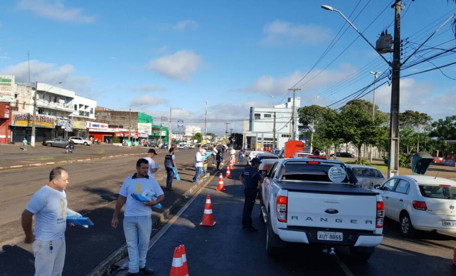 Durante todo o mês, o Departamento de Trânsito do Paraná (Detran) intensificou as ações educativas no Estado. Ao longo do Maio Amarelo, foram realizadas blitzs educativas, palestras, passeatas e até simulações de acidentes em empresas e escolas.