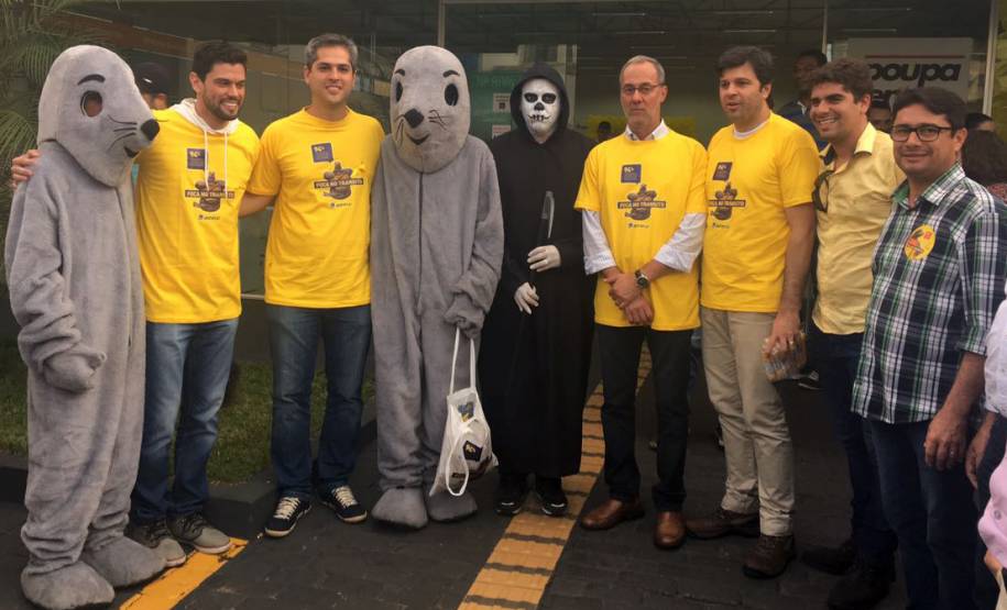 Termina nesta quarta-feira (31) o Maio Amarelo 2017 -  mobilização mundial para alertar e discutir mudanças necessárias para a redução no número de acidentes de trânsito.  Neste ano, os Estados do Paraná e São Paulo fizeram uma ação conjunta para celebrar a união entre diferentes instituições do poder público e da sociedade nas atividades do movimento.