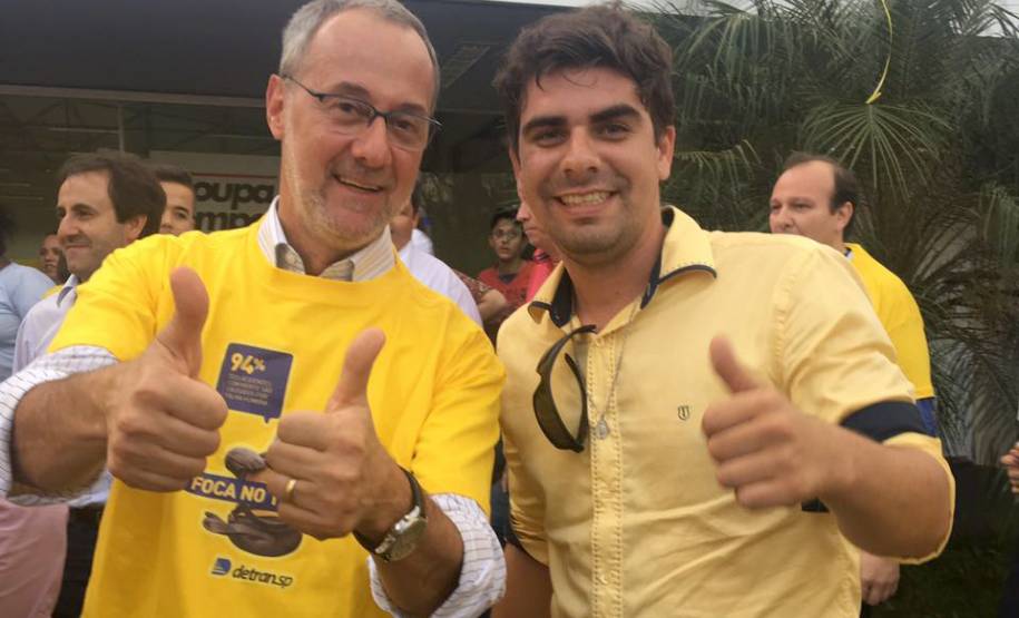 Termina nesta quarta-feira (31) o Maio Amarelo 2017 -  mobilização mundial para alertar e discutir mudanças necessárias para a redução no número de acidentes de trânsito.  Neste ano, os Estados do Paraná e São Paulo fizeram uma ação conjunta para celebrar a união entre diferentes instituições do poder público e da sociedade nas atividades do movimento.