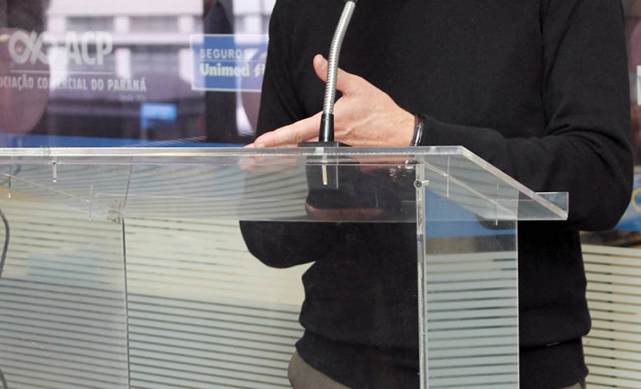 Detran inaugura Totem na Associação Comercial do Paraná