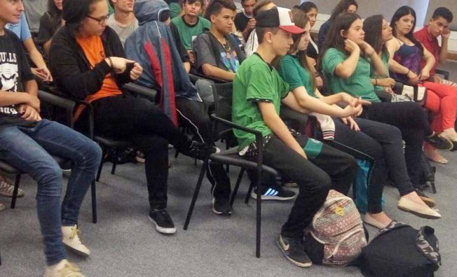 Detran leva alunos ao Memorial de Segurança no Transporte