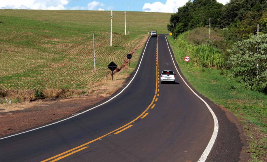 Entre os feriados nacionais, o Carnaval é um dos períodos mais críticos do calendário devido ao enorme fluxo de veículos nas rodovias federais e estaduais.