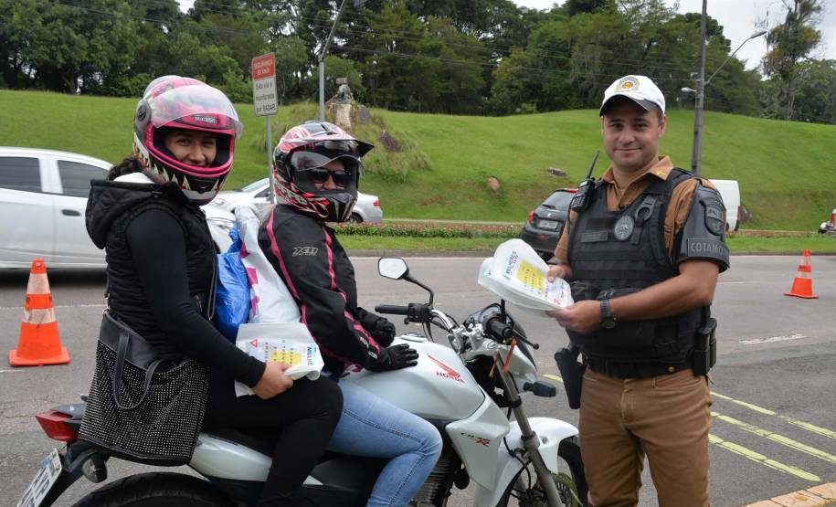 Detran participa de ação no Dia Internacional das Mulheres