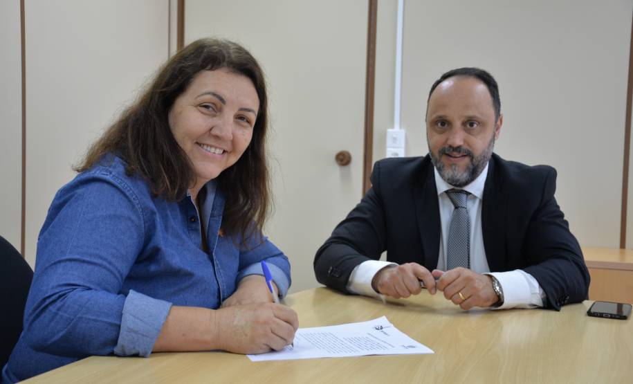 Prefeita Rozinei Aparecida Raggiotto Olivera, de Querência do Norte/PR