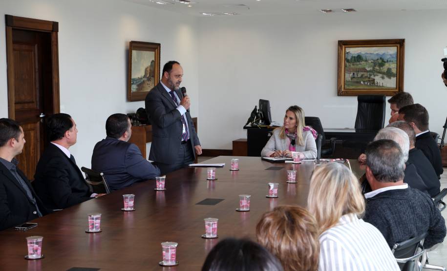 Governadora Cida Borghetti assina convênios com o Detra-PR para parcelamento de dívidas no cartão de crédito  -   Curitiba, 05/11/2018  -  Foto: Orlando Kissner/ANPr