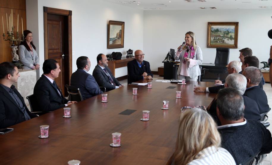 Governadora Cida Borghetti assina convênios com o Detra-PR para parcelamento de dívidas no cartão de crédito  -   Curitiba, 05/11/2018  -  Foto: Orlando Kissner/ANPr